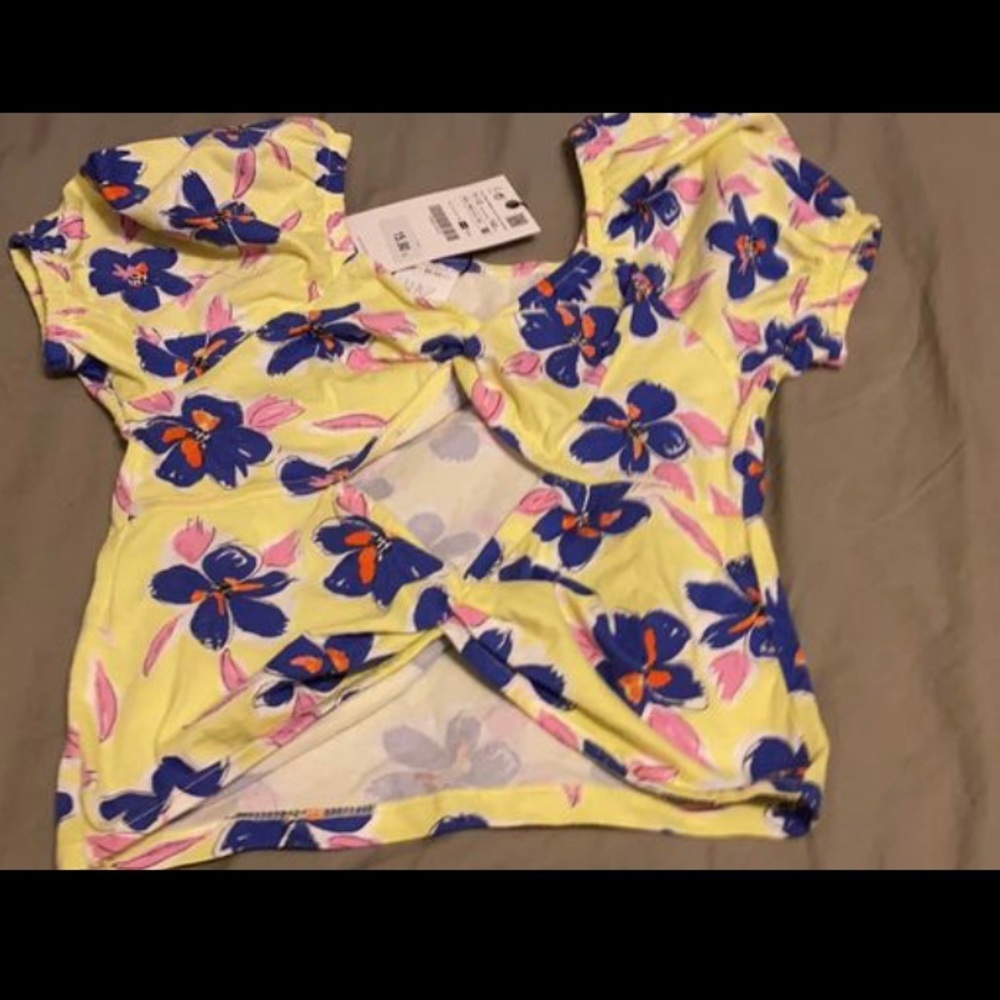 Zara Floral open back top size 11-12 years new with tags